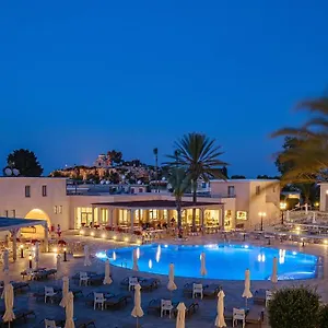 **** Hotel Louis St. Elias & Waterpark Cyprus