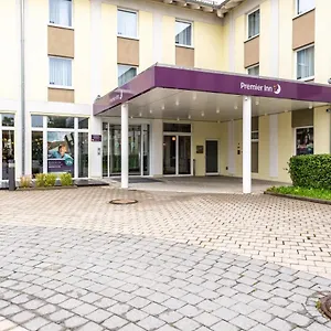 מלון Premier Muenchen Airport Ost