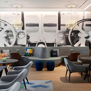 Courtyard By Marriott Oberpfaffenhofen Munich South **** Гильхинг
