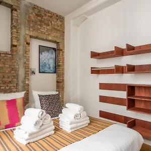 Smartflats - The Brooklyn , Amberes Bélgica
