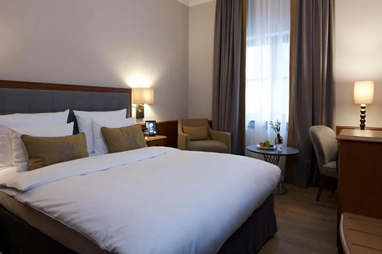 מינכן Platzl Hotel 4*,
